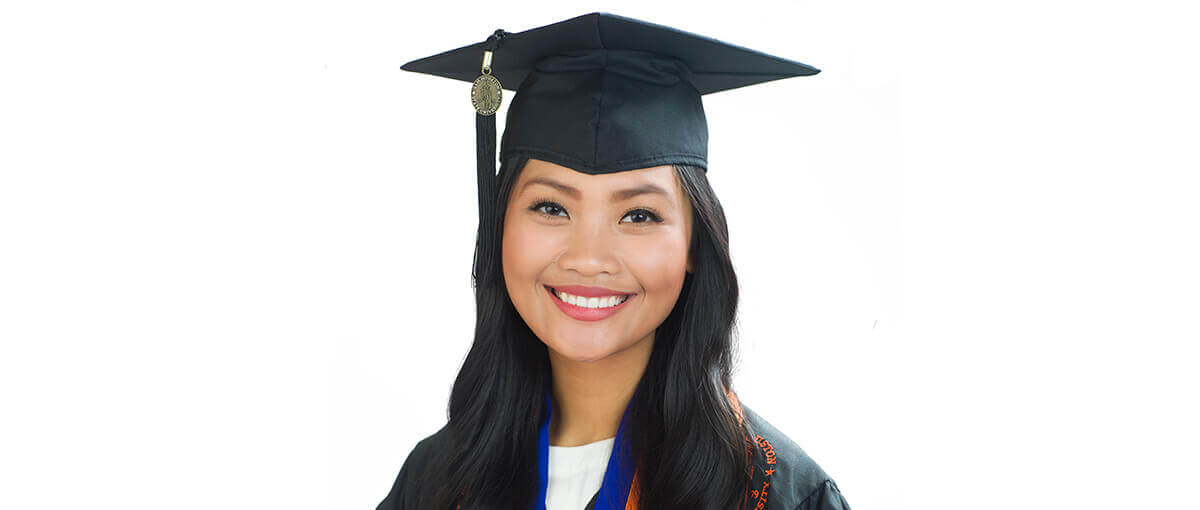 Graduation photographer